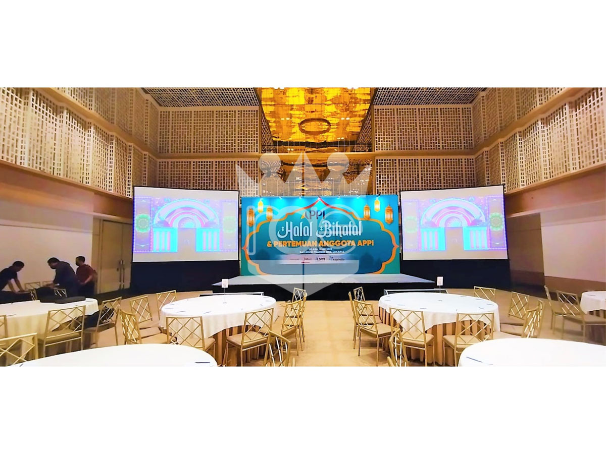 PJ6 - Projector 7000 Lumens Panasonic + screen 3x4m